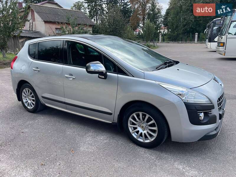 Внедорожник / Кроссовер Peugeot 3008 2011 в Тернополе