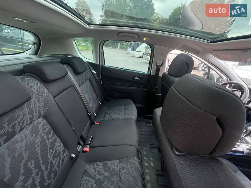 Внедорожник / Кроссовер Peugeot 3008 2011 в Тернополе