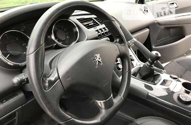 Внедорожник / Кроссовер Peugeot 3008 2014 в Стрые