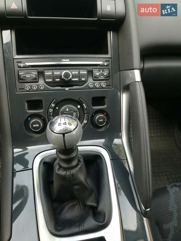 Позашляховик / Кросовер Peugeot 3008 2010 в Луцьку