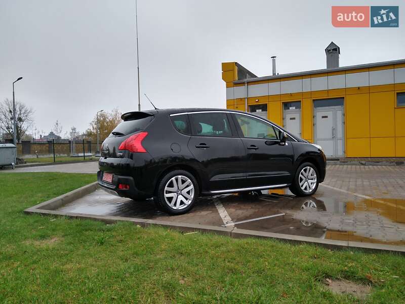 Позашляховик / Кросовер Peugeot 3008 2013 в Дубні