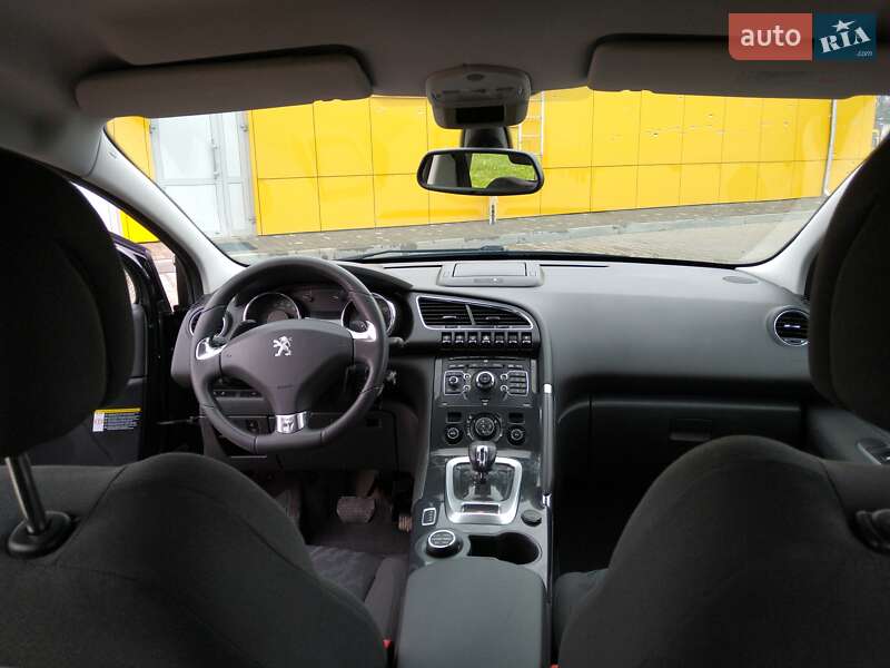 Позашляховик / Кросовер Peugeot 3008 2013 в Дубні