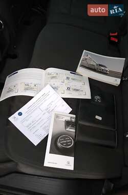 Внедорожник / Кроссовер Peugeot 3008 2013 в 