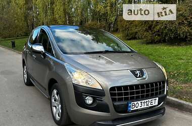 Позашляховик / Кросовер Peugeot 3008 2011 в Тернополі