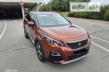 Внедорожник / Кроссовер Peugeot 3008 2019 в Киеве