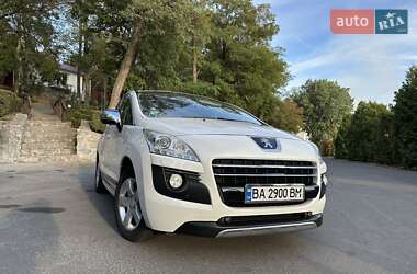 Внедорожник / Кроссовер Peugeot 3008 2013 в 