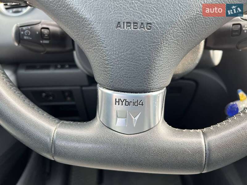 Позашляховик / Кросовер Peugeot 3008 2012 в Рівному