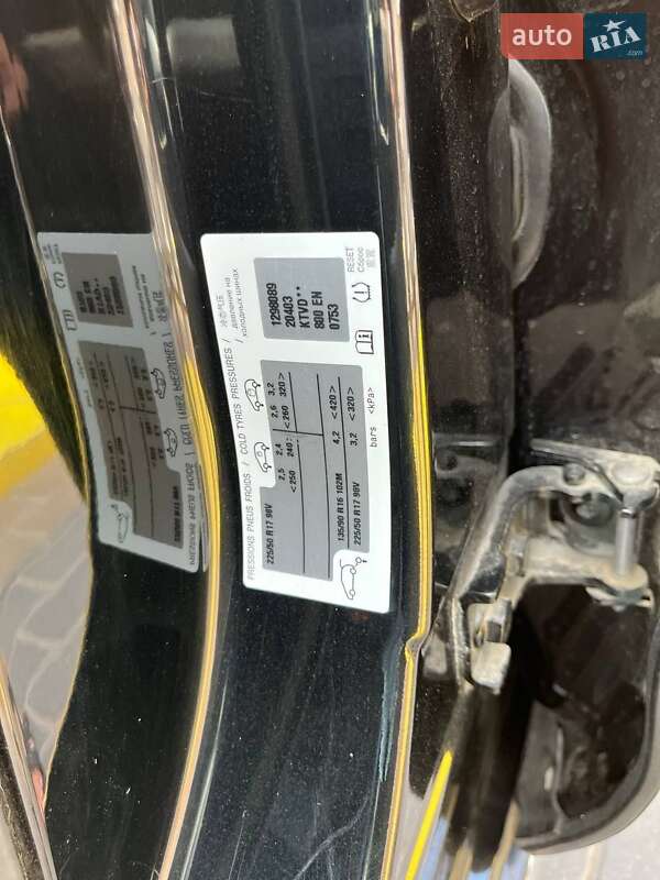 Позашляховик / Кросовер Peugeot 3008 2012 в Рівному