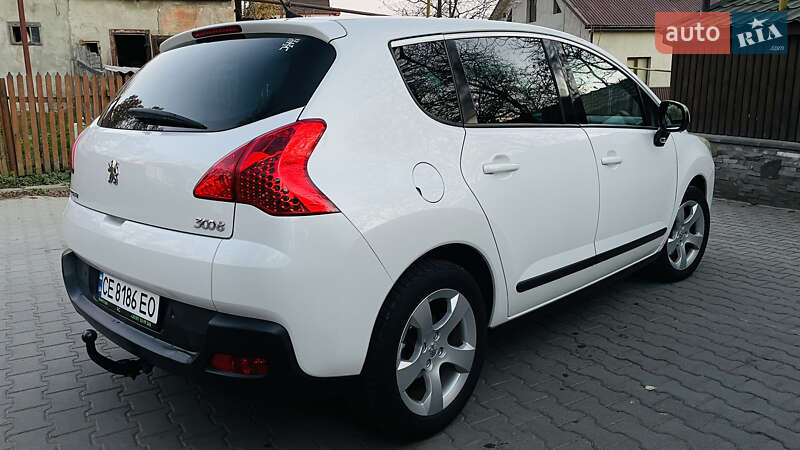 Внедорожник / Кроссовер Peugeot 3008 2010 в Сторожинце