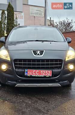 Позашляховик / Кросовер Peugeot 3008 2012 в Львові