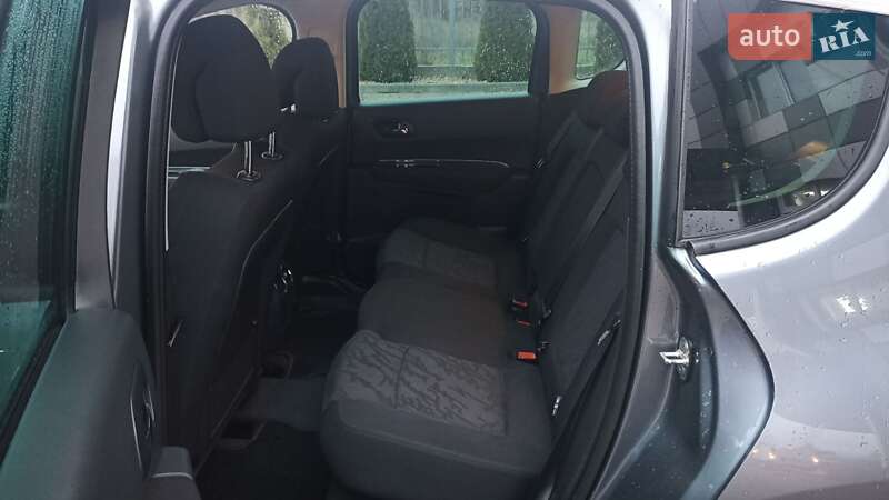 Внедорожник / Кроссовер Peugeot 3008 2012 в Сарнах