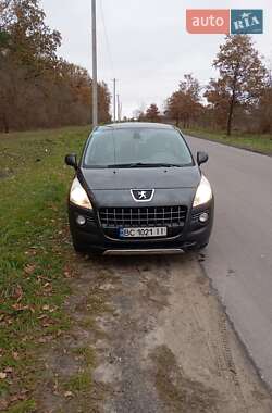 Внедорожник / Кроссовер Peugeot 3008 2010 в Николаеве