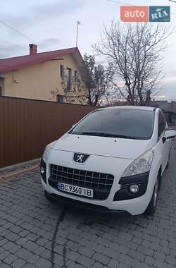 Позашляховик / Кросовер Peugeot 3008 2013 в Львові