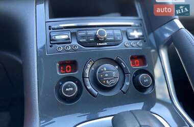 Внедорожник / Кроссовер Peugeot 3008 2013 в 