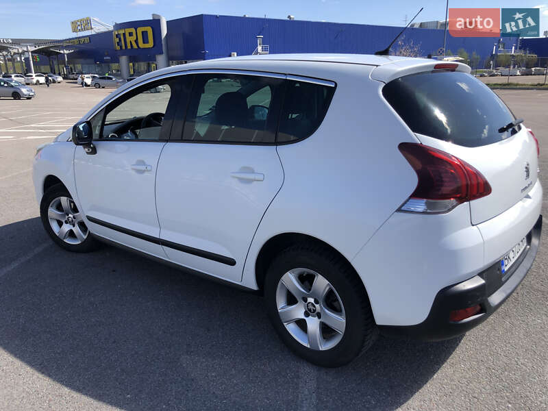 Позашляховик / Кросовер Peugeot 3008 2014 в Рівному