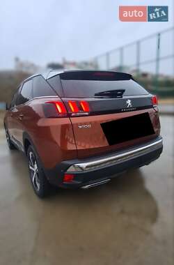 Внедорожник / Кроссовер Peugeot 3008 2017 в Киеве