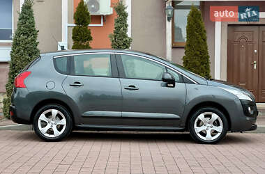 Внедорожник / Кроссовер Peugeot 3008 2011 в Стрые