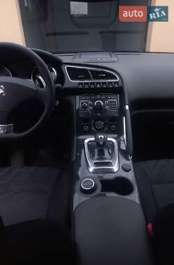 Внедорожник / Кроссовер Peugeot 3008 2011 в Костополе