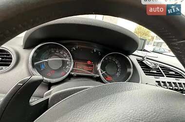 Внедорожник / Кроссовер Peugeot 3008 2013 в 
