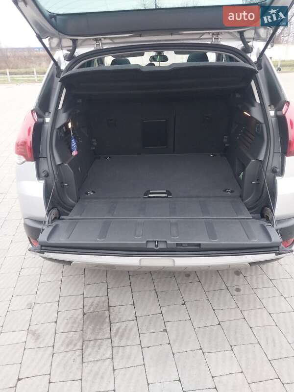 Позашляховик / Кросовер Peugeot 3008 2014 в Володимирі