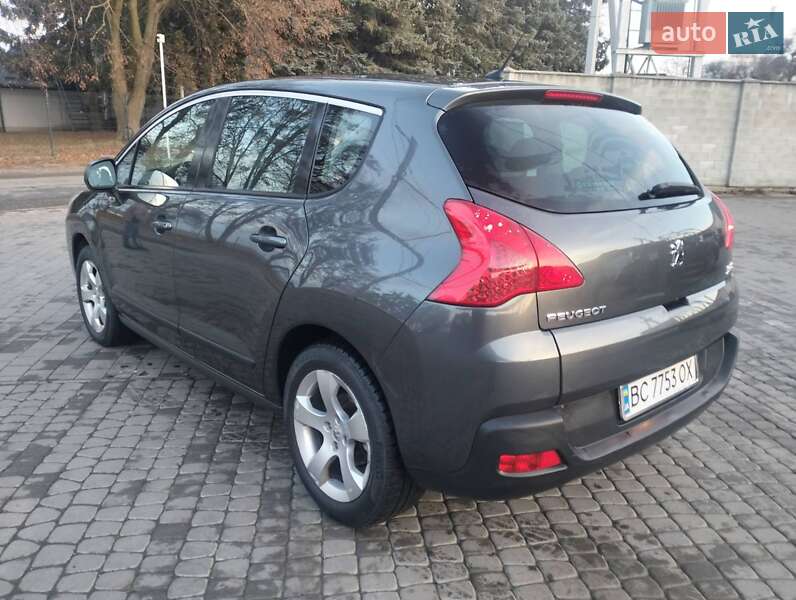 Позашляховик / Кросовер Peugeot 3008 2009 в Львові