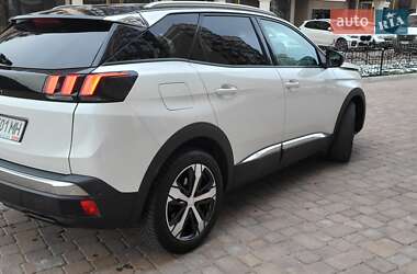 Позашляховик / Кросовер Peugeot 3008 2020 в Києві