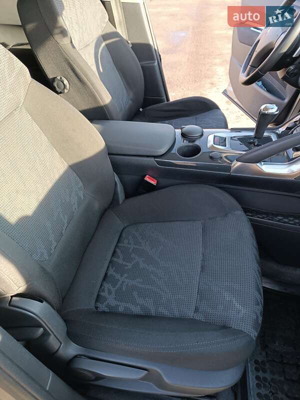 Внедорожник / Кроссовер Peugeot 3008 2011 в Калуше