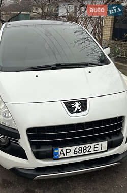 Внедорожник / Кроссовер Peugeot 3008 2011 в 