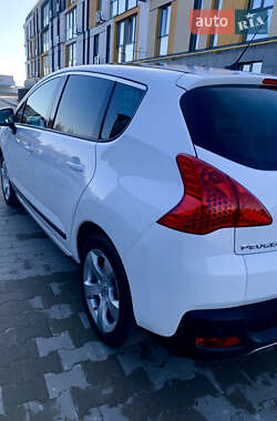 Внедорожник / Кроссовер Peugeot 3008 2013 в Луцке