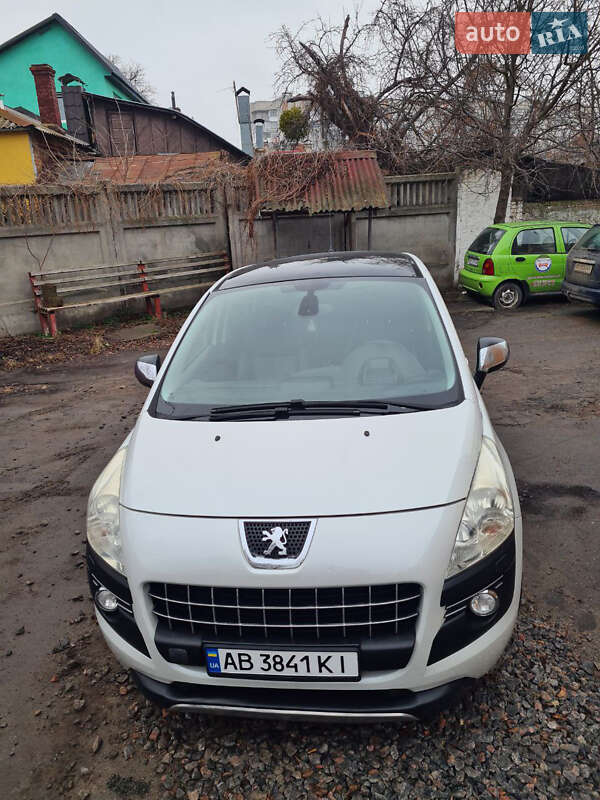 Позашляховик / Кросовер Peugeot 3008 2010 в Вінниці