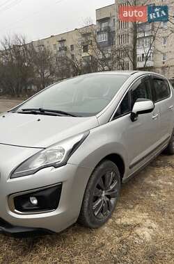 Позашляховик / Кросовер Peugeot 3008 2014 в Гнівані