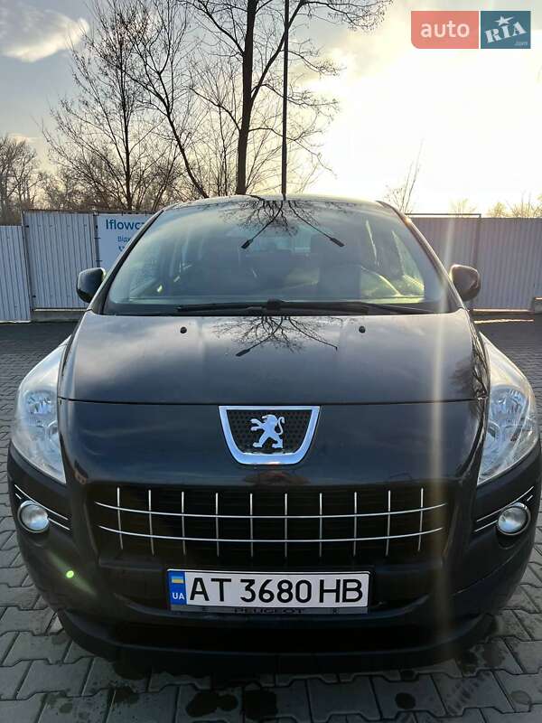 Peugeot 3008 2011