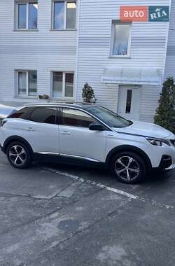 Внедорожник / Кроссовер Peugeot 3008 2019 в Киеве