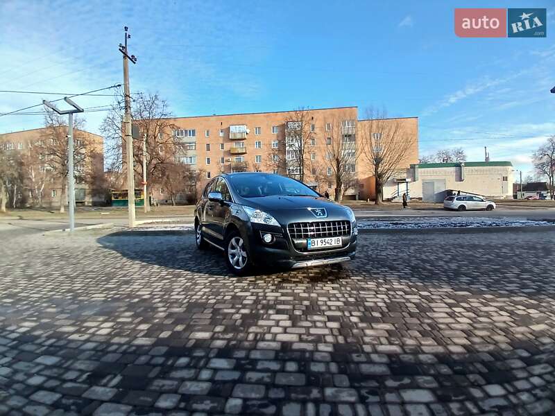 Внедорожник / Кроссовер Peugeot 3008 2012 в Гадяче