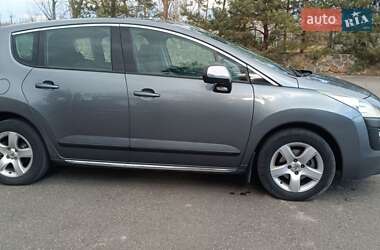 Позашляховик / Кросовер Peugeot 3008 2011 в Гнівані