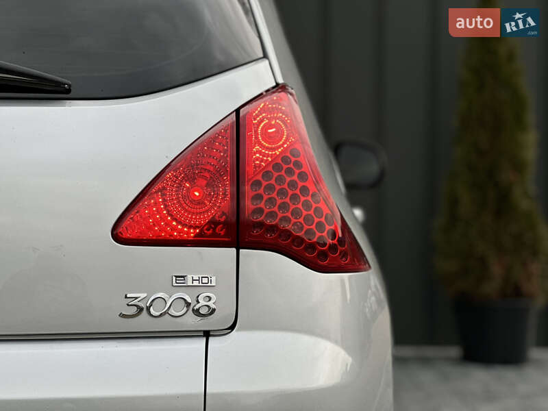 Внедорожник / Кроссовер Peugeot 3008 2013 в Смыге