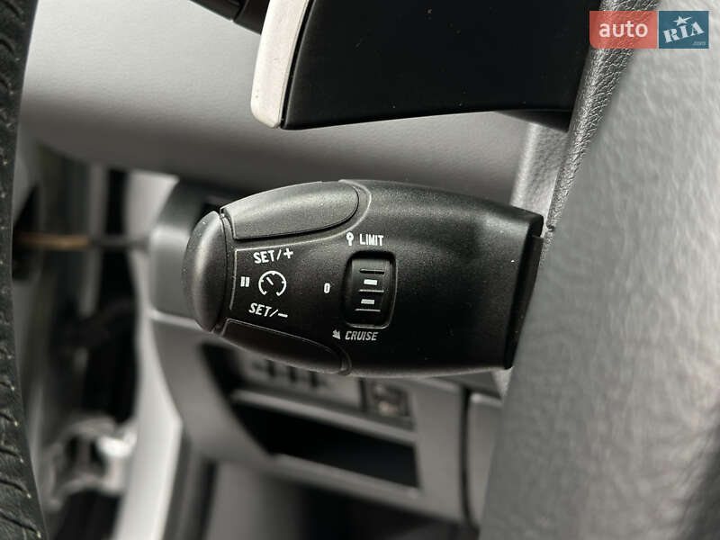 Внедорожник / Кроссовер Peugeot 3008 2013 в Смыге