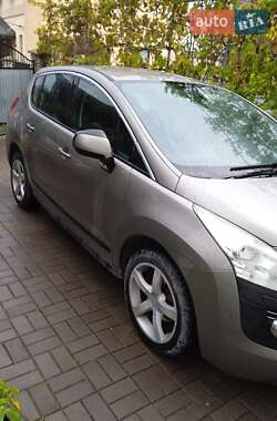 Внедорожник / Кроссовер Peugeot 3008 2009 в 