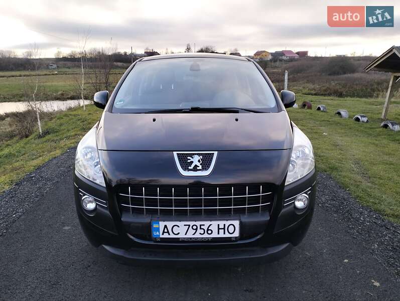 Позашляховик / Кросовер Peugeot 3008 2010 в Луцьку