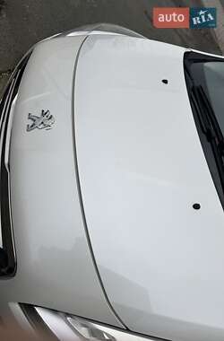 Позашляховик / Кросовер Peugeot 3008 2014 в Одесі