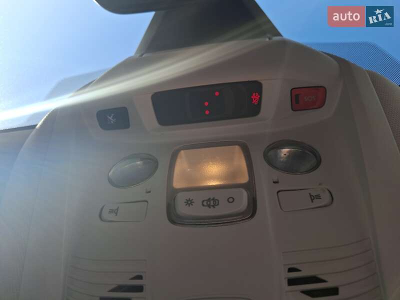 Позашляховик / Кросовер Peugeot 3008 2018 в Львові