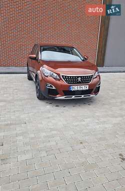 Позашляховик / Кросовер Peugeot 3008 2017 в Львові