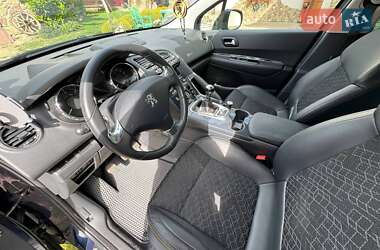 Позашляховик / Кросовер Peugeot 3008 2015 в 