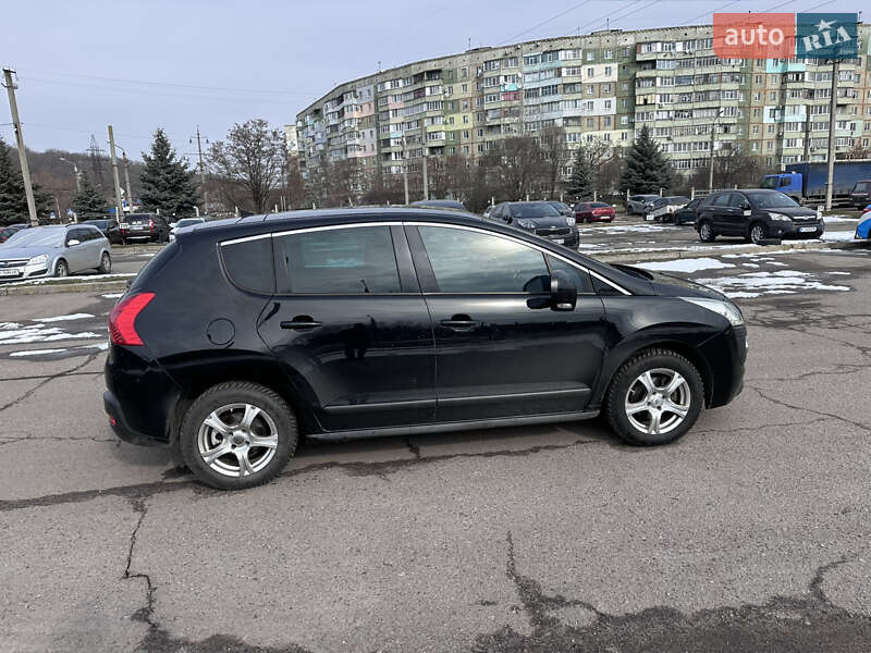 Позашляховик / Кросовер Peugeot 3008 2010 в Полтаві