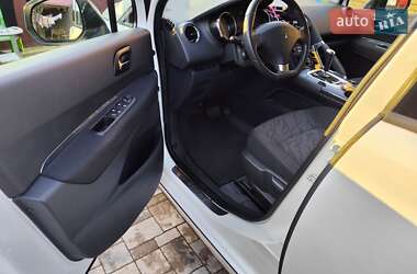 Внедорожник / Кроссовер Peugeot 3008 2011 в 