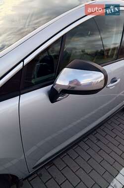 Внедорожник / Кроссовер Peugeot 3008 2009 в Шептицькому
