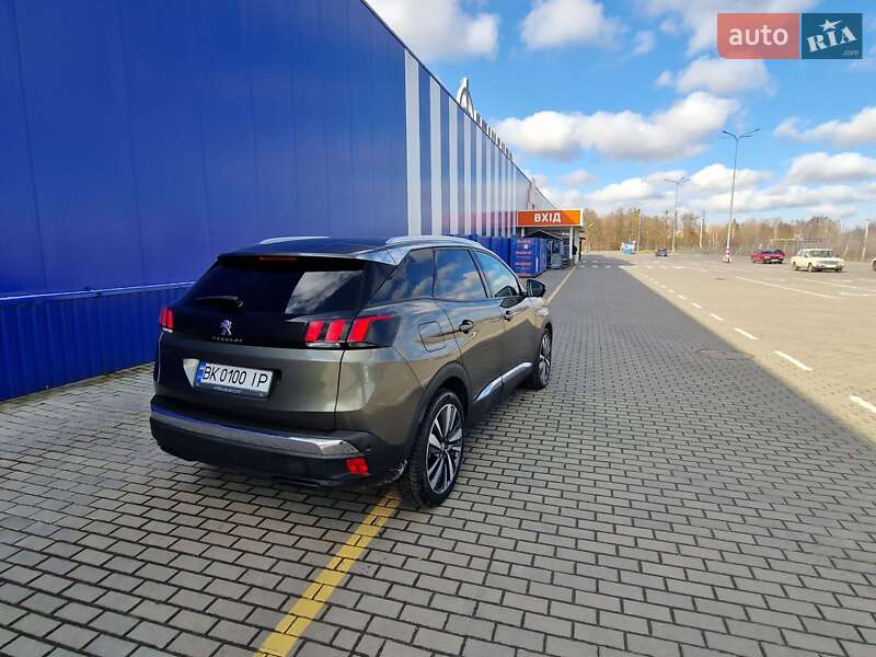 Позашляховик / Кросовер Peugeot 3008 2018 в Дубні