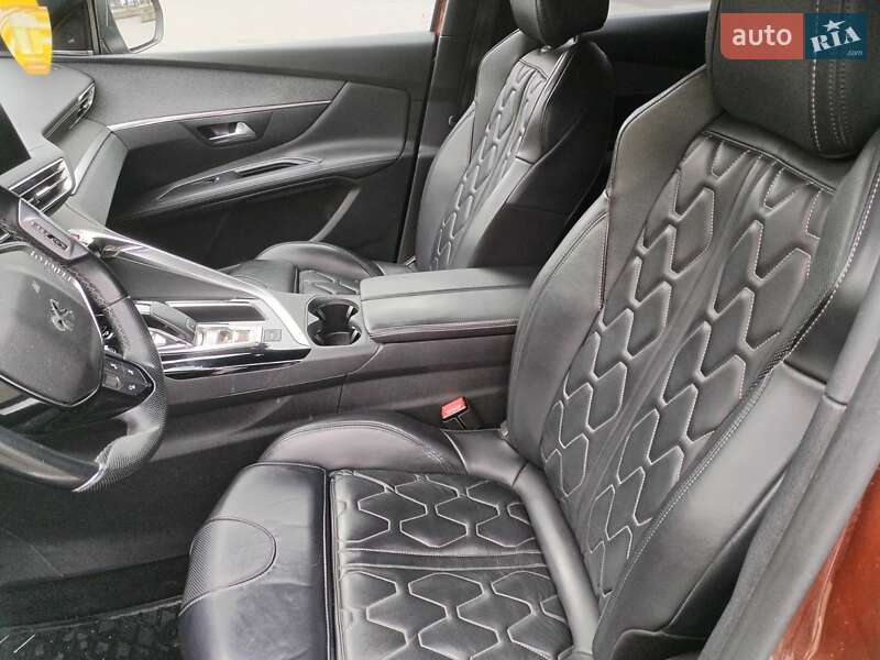 Позашляховик / Кросовер Peugeot 3008 2019 в Івано-Франківську