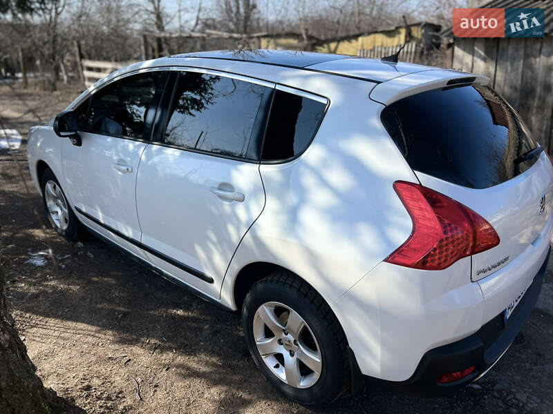 Позашляховик / Кросовер Peugeot 3008 2010 в Жмеринці