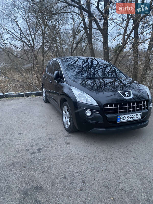 Внедорожник / Кроссовер Peugeot 3008 2009 в Калиновке